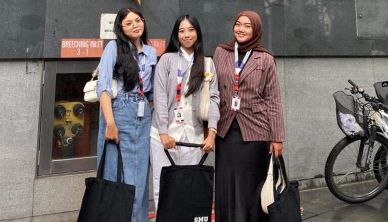Mahasiswa Prodi Ekonomi Pembangunan UMM Sukses Internasional Volunteer di Tiga Negara